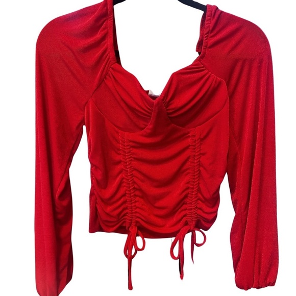 No Boundaries Juniors' Ruched Peasant Top - Picture 16 of 16